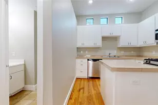 8715 Meadowcroft Dr, Houston, TX 77063 - Photo 5