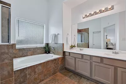 10202 Larkmist Lane, Tomball, TX 77375 - Photo 33