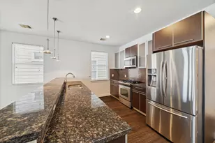 3041 Clinton Dr, Houston, TX 77020 - Photo 11