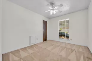 9106 Willow Meadow Dr, Houston, TX 77031 - Photo 15