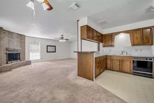 9106 Willow Meadow Dr, Houston, TX 77031 - Photo 9