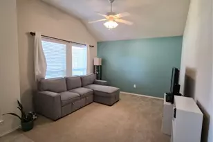 2957 Stone Spring Ln, Dickinson, TX 77539 - Photo 5