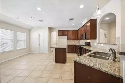 8323 Whisper Point Drive, Houston, TX 77040 - Photo 9