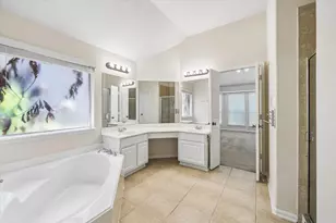 8323 Whisper Point Dr, Houston, TX 77040 - Photo 15