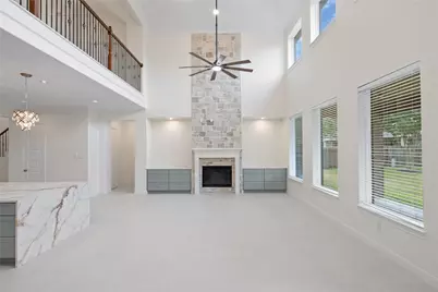 4418 Highland Field Ln, Sugar Land, TX 77479 - Photo 9