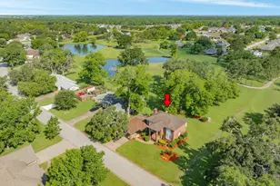 320 N Amherst Dr, West Columbia, TX 77486 - Photo 47