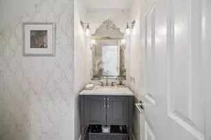 3813 Byron St, West University Place, TX 77005 - Photo 9