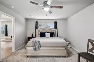 2702 Aquamarine Ct, Texas City, TX 77591 - Photo 13