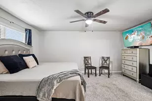2702 Aquamarine Ct, Texas City, TX 77591 - Photo 13