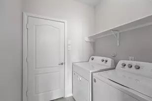 10003 Whitney Reach Dr, Rosharon, TX 77583 - Photo 17