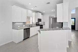 10003 Whitney Reach Dr, Rosharon, TX 77583 - Photo 11