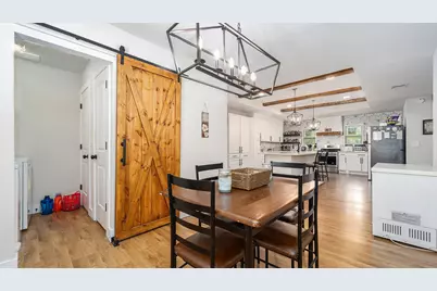 302 Brook Hollow Drive, Conroe, TX 77385 - Photo 11