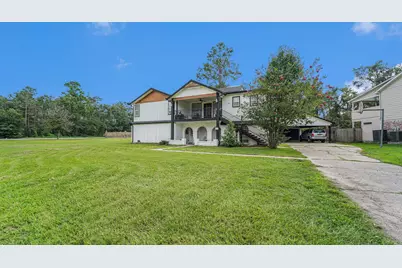 302 Brook Hollow Drive, Conroe, TX 77385 - Photo 3