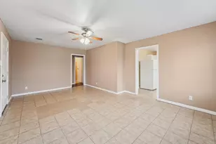 1107 Defender St, Houston, TX 77029 - Photo 7