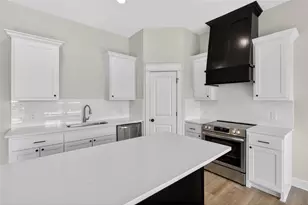 161 Turnrow Cv, Snook, TX 77878 - Photo 9