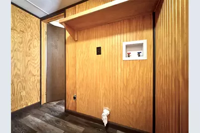 1718 W Dumble Street #2, Alvin, TX 77511 - Photo 7