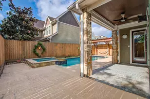 825 Fisher St, Houston, TX 77018 - Photo 31
