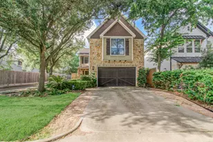 825 Fisher St, Houston, TX 77018 - Photo 3