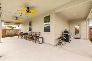 5906 Hollyhocks St, Katy, TX 77449 - Photo 17