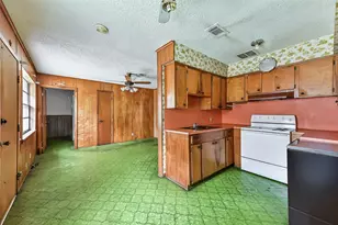 314 N Sparrow Way, Texas City, TX 77591 - Photo 9