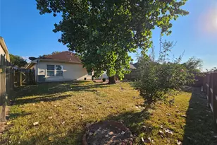 13111 Cherryglade Ct, Houston, TX 77044 - Photo 23