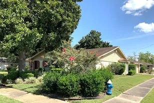 3704 Cork Dr, Houston, TX 77047 - Photo 3