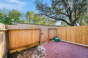 5204 Arboles Dr, Houston, TX 77035 - Photo 25