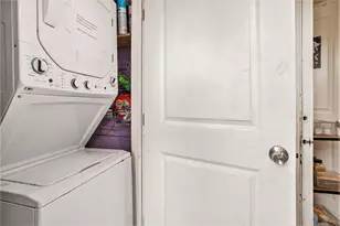 1113 28th St, Galveston, TX 77550 - Photo 27