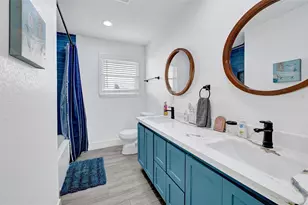 8010 Ocean Dr, Beach City, TX 77523 - Photo 15