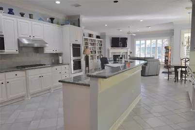 3010 Acorn Wood Way, Houston, TX 77059 - Photo 11