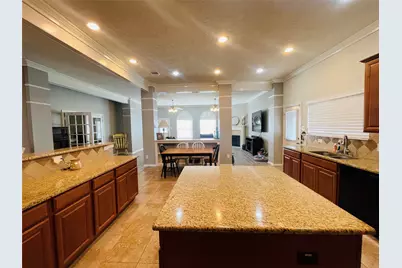 2105 Verde Valley Drive, League City, TX 77573 - Photo 9