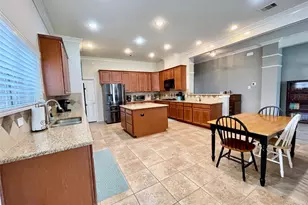 2105 Verde Valley Dr, League City, TX 77573 - Photo 7