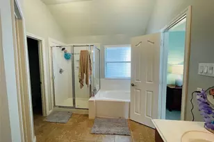 2105 Verde Valley Dr, League City, TX 77573 - Photo 21