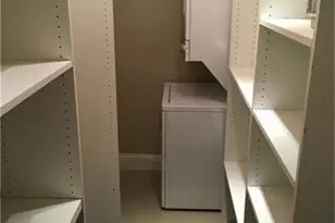 4643 Wild Indigo St, Houston, TX 77027 - Photo 9