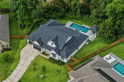 120 Tree Top Place, Magnolia, TX 77354 - Photo 3
