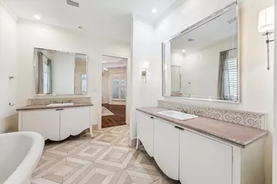 1 Exbury Way, Houston, TX 77056 - Photo 19