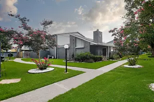 9550 Deering Dr, Houston, TX 77036 - Photo 3