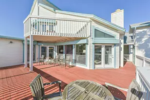 4231 Pelican Ln, Galveston, TX 77554 - Photo 31