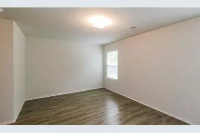 2722 Madison Court, Conroe, TX 77304 - Photo 9