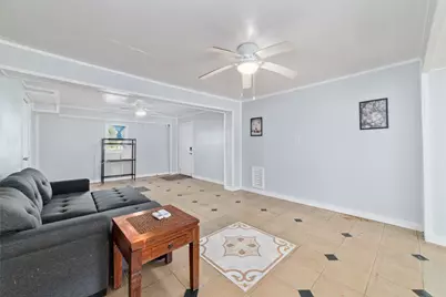 196 Barracuda Street, Bayou Vista, TX 77563 - Photo 27