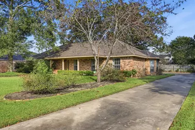 1570 Belvedere Drive, Beaumont, TX 77706 - Photo 5