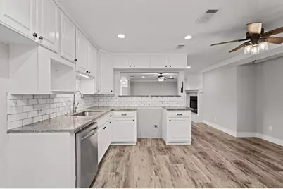 10848 Sandy Lane, Beaumont, TX 77705 - Photo 23