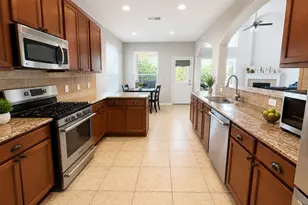 14907 Whispy Green Ct, Cypress, TX 77433 - Photo 5