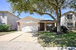 4815 Monarch Glen Ln, Katy, TX 77449 - Photo 1