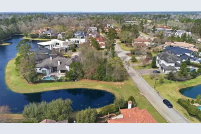 3 S Bayou Club Court, Spring, TX 77389 - Photo 11