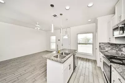 7980 Ethel Street #A, Houston, TX 77028 - Photo 11