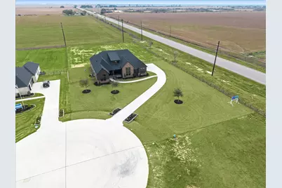 1031 Lake Breeze Drive, Waller, TX 77484 - Photo 3