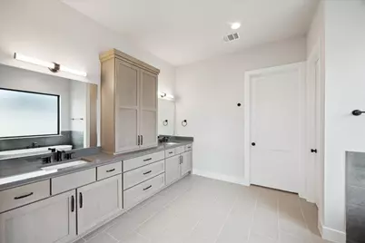 1031 Lake Breeze Drive, Waller, TX 77484 - Photo 27