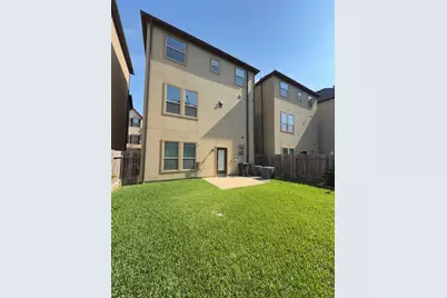 10607 Enclave Shadows Court, Houston, TX 77043 - Photo 25