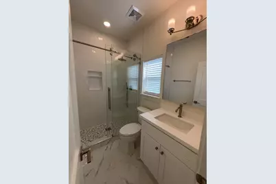 10607 Enclave Shadows Court, Houston, TX 77043 - Photo 13